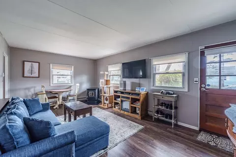38 Ramah St, Springfield, MA 01104 photo 6