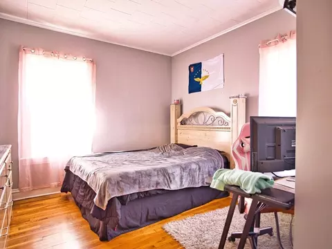 66-68 Oliver St, Fall River, MA 02724 photo 11