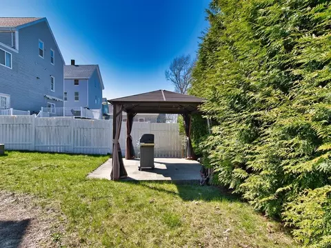 66-68 Oliver St, Fall River, MA 02724 photo 6