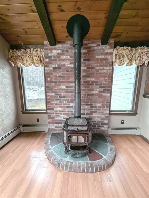145 Pleasant St, Franklin, MA 02038 photo 6