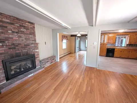 145 Pleasant St, Franklin, MA 02038 photo 14