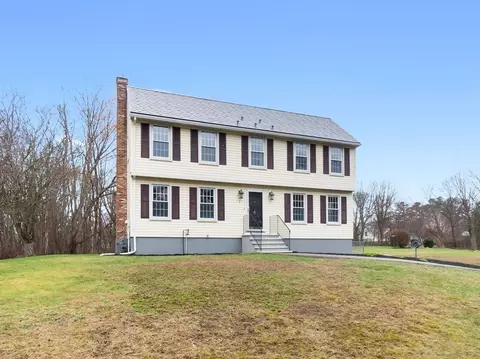 4 Brookside Ct, Methuen, MA 01844 photo 3