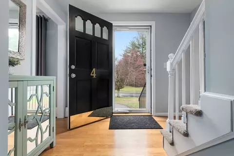 4 Brookside Ct, Methuen, MA 01844 photo 4