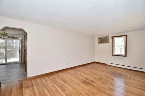 14 Gatewood Rd, Springfield, MA 01119 photo 8