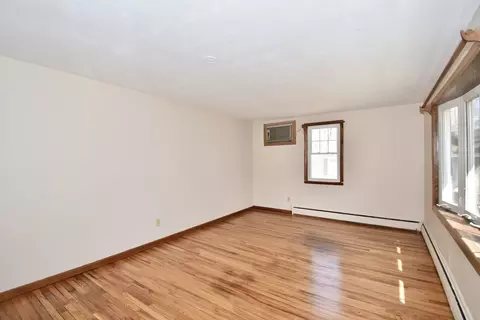 14 Gatewood Rd, Springfield, MA 01119 photo 9