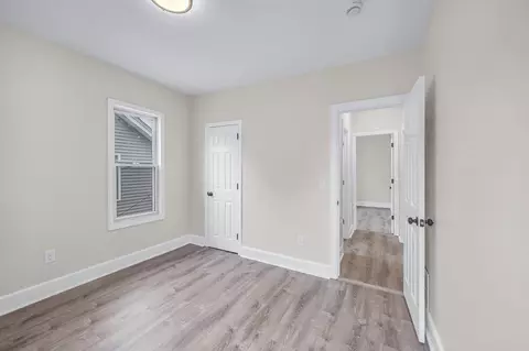 342 Wilbraham Rd, Springfield, MA 01109 photo 13