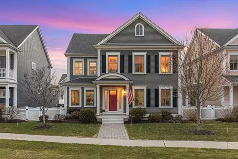 9 Village Way #31, Franklin, MA 02038