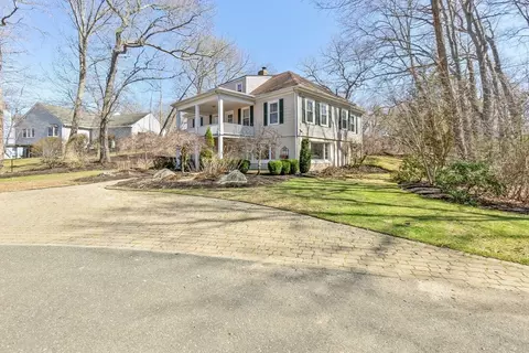 4 Valley Rd, Danvers, MA 01923 photo 38