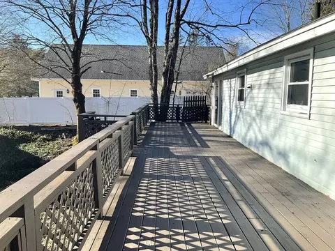Exterior - 91 Euclid St, Athol, MA 01331 photo 3 of 4