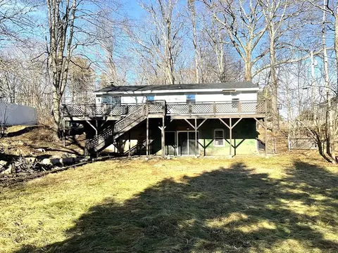 Exterior - 91 Euclid St, Athol, MA 01331 photo 4 of 4