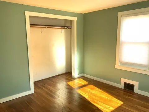 Bedroom - 91 Euclid St, Athol, MA 01331 photo 4 of 4