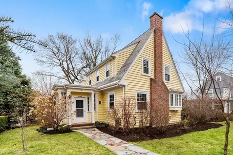 14 Glendale Rd, Belmont, MA 02478