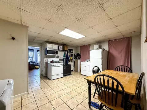 103 Hamilton St, Worcester, MA 01604 photo 5