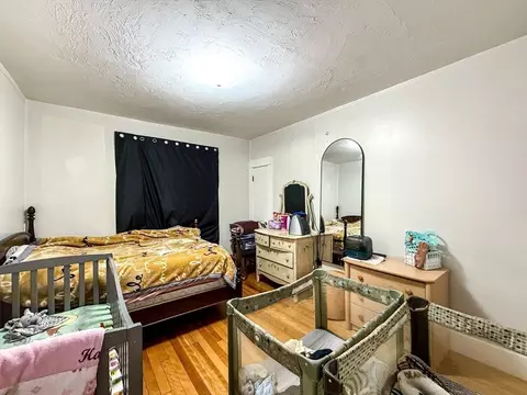 103 Hamilton St, Worcester, MA 01604 photo 12