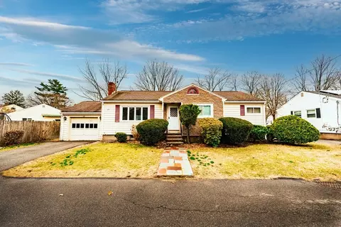 23 Union Ave, Milton, MA 02186