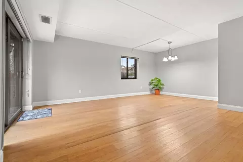 Living - 159 Main St #8B, Stoneham, MA 02180 photo 4 of 7