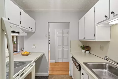 Kitchen - 159 Main St #8B, Stoneham, MA 02180 photo 5 of 5