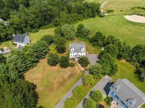 135 East St, Middleton, MA 01949