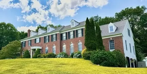 6 Everett Cir, Hopkinton, MA 01748
