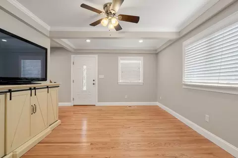 518 Maple St, Danvers, MA 01923 photo 3