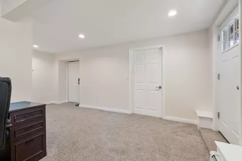 518 Maple St, Danvers, MA 01923 photo 13