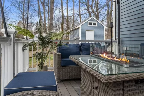 518 Maple St, Danvers, MA 01923 photo 15