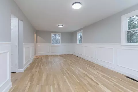 18 Longmeadow Dr, Canton, MA 02021 photo 8