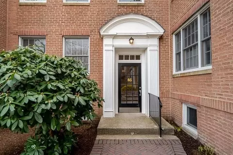 46 Browne St #1, Brookline, MA 02446