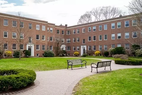 Exterior - 46 Browne St #1, Brookline, MA 02446 photo 1 of 2