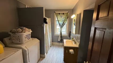 51 Maple St, Warren, MA 01083 photo 5