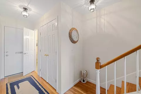 Entry Way - 36 Wharf Path #36, Marblehead, MA 01945 photo 1 of 2