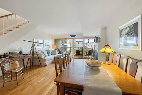Dining - 36 Wharf Path #36, Marblehead, MA 01945 photo 2 of 2
