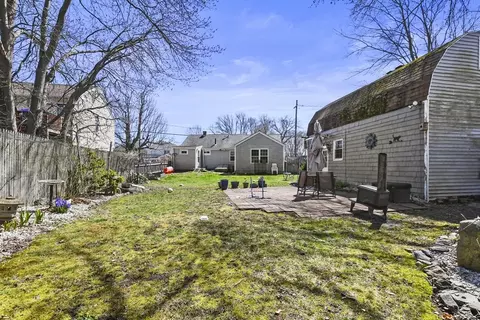 402 Elsbree St, Fall River, MA 02720 photo 25