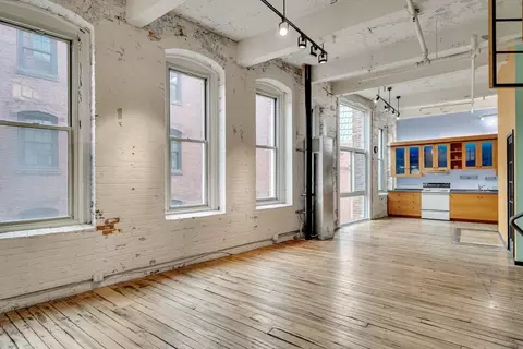 300 Summer St #35, Boston, MA 02210