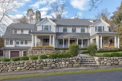 9 Woodman Rd, Newton, MA 02467