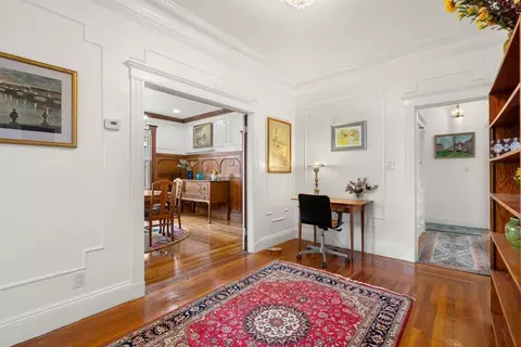 21 Colbourne Cres #1, Brookline, MA 02445 photo 12