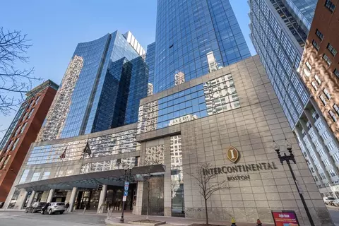 500 Atlantic Ave #18L, Boston, MA 02210