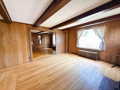 Living - 4 Gareau Ave, Ware, MA 01082 photo 4 of 5
