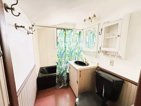Bath - 4 Gareau Ave, Ware, MA 01082 photo 4 of 4