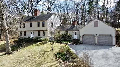 20 Boyd Cir, Marlborough, MA 01752