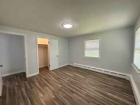 Bedroom - 137 Carroll St, Springfield, MA 01108 photo 3 of 4