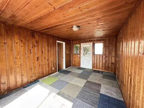 Exterior - 137 Carroll St, Springfield, MA 01108 photo 2 of 3