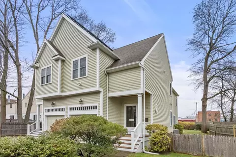 18 Maple Ct #18, Needham, MA 02492