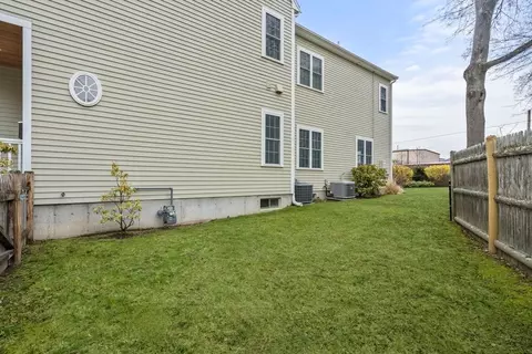 18 Maple Ct #18, Needham, MA 02492 photo 24