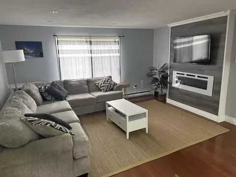 18 Washington St #7, Plainville, MA 02762