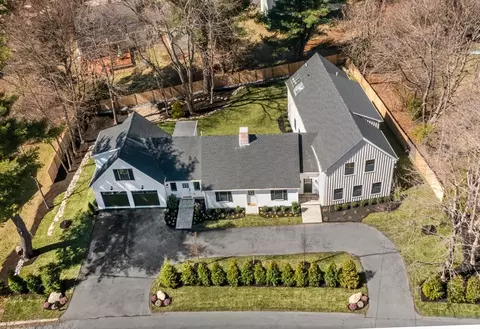 12 Paul Revere Rd, Lexington, MA 02421