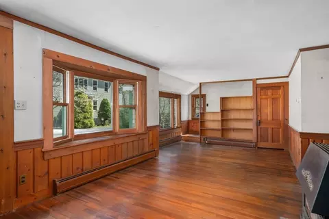 25 Charlotte Ave, Cotuit, MA 02635 photo 9