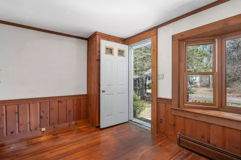 25 Charlotte Ave, Cotuit, MA 02635 photo 8