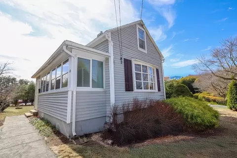 10 Severyn St, Wilbraham, MA 01095