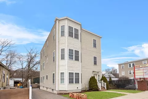 895 Hyde Park Ave #2, Boston, MA 02136